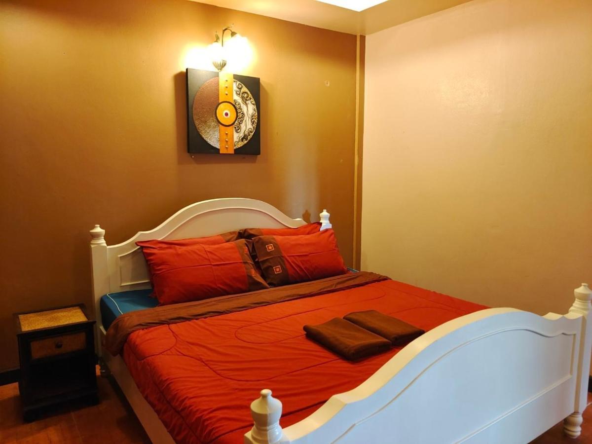 Hotel Wualai Boutique By Lanna Oriental Chiang Mai Esterno foto